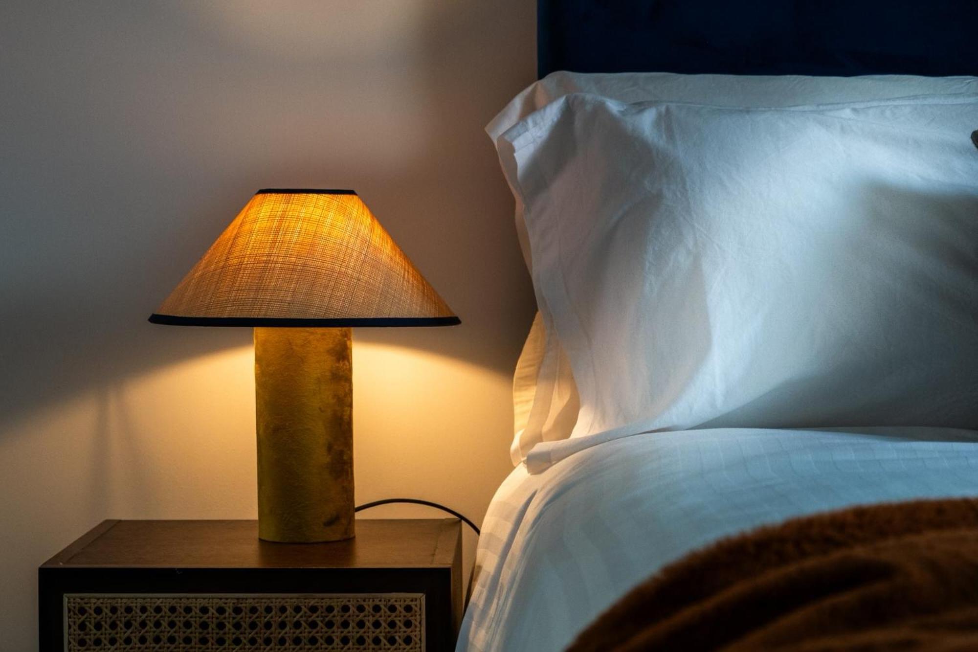 Luxurious & Glamorous Centrally Located 2 Bedroom 2 Bathroom Apartment - Central Birmingham - Secure Parking - Netflix エクステリア 写真