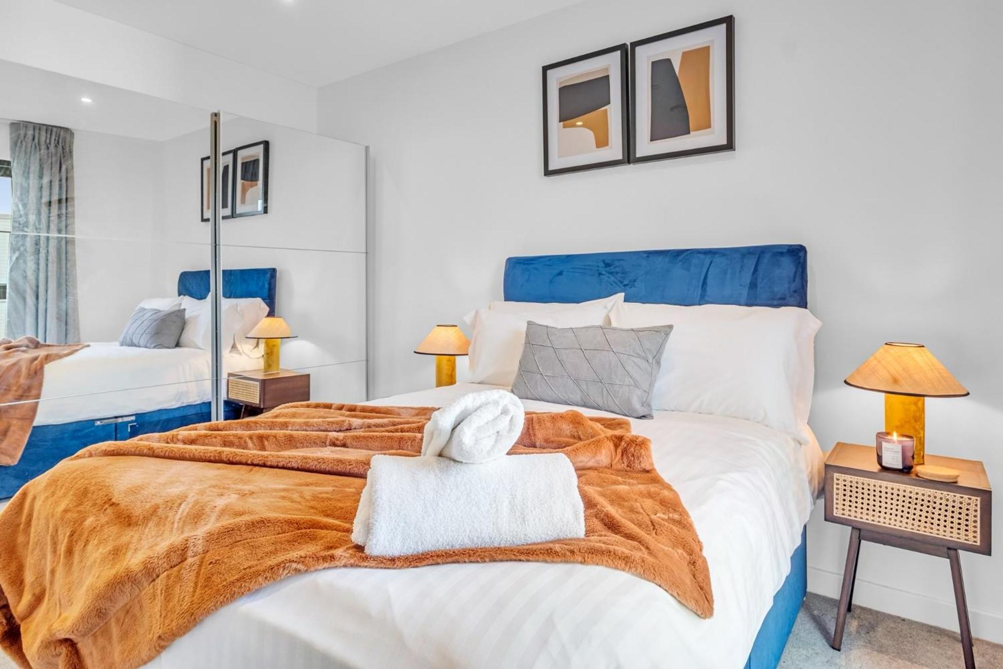 Luxurious & Glamorous Centrally Located 2 Bedroom 2 Bathroom Apartment - Central Birmingham - Secure Parking - Netflix エクステリア 写真