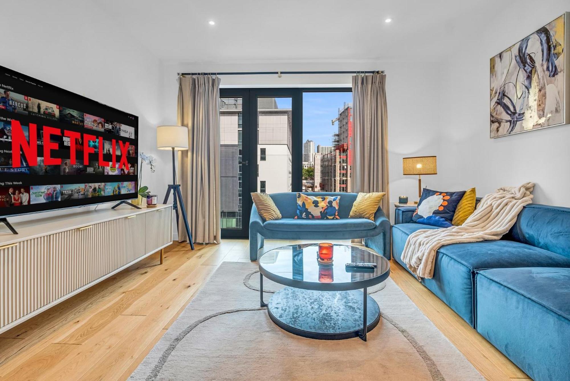 Luxurious & Glamorous Centrally Located 2 Bedroom 2 Bathroom Apartment - Central Birmingham - Secure Parking - Netflix エクステリア 写真