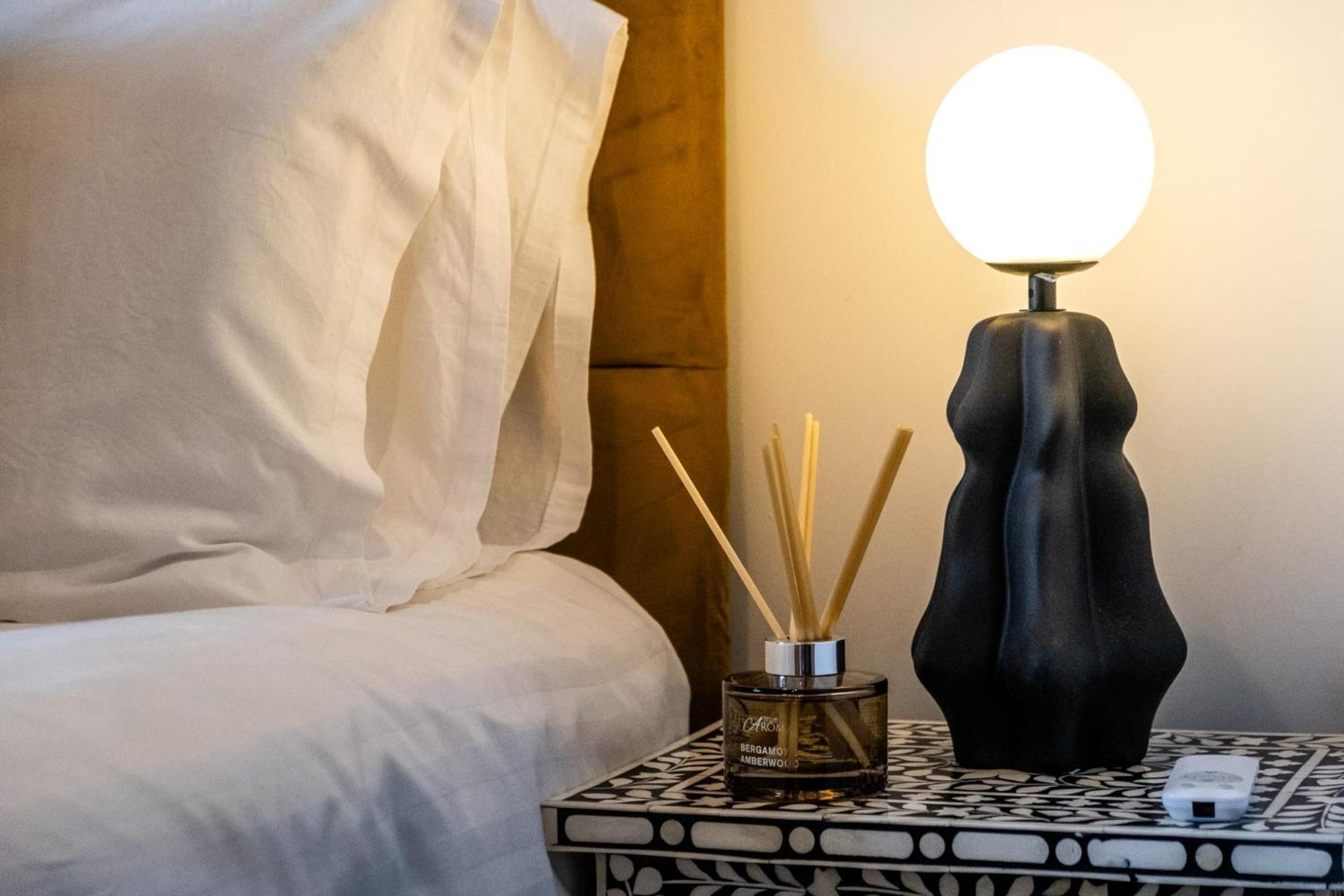 Luxurious & Glamorous Centrally Located 2 Bedroom 2 Bathroom Apartment - Central Birmingham - Secure Parking - Netflix エクステリア 写真